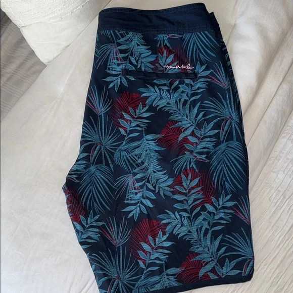 Travis Mathew Navy and Red Tropical Print Board Shorts